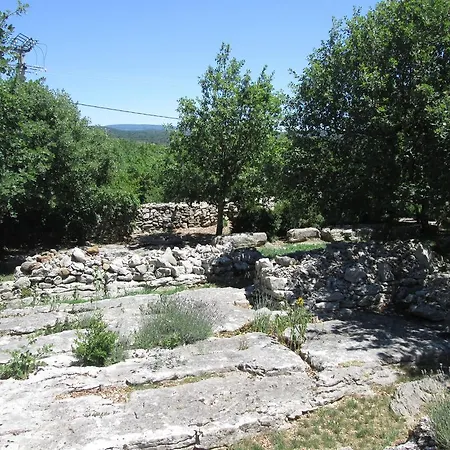 La Des Roches